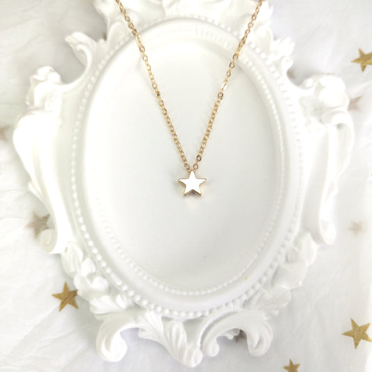 Winkiblinki Star Pendant Necklace * Premium Gold plating * Tiny simple star jewelry