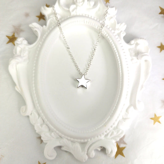 Winkiblinki Star Pendant Necklace * Premium Silver plating * Simple star jewelry