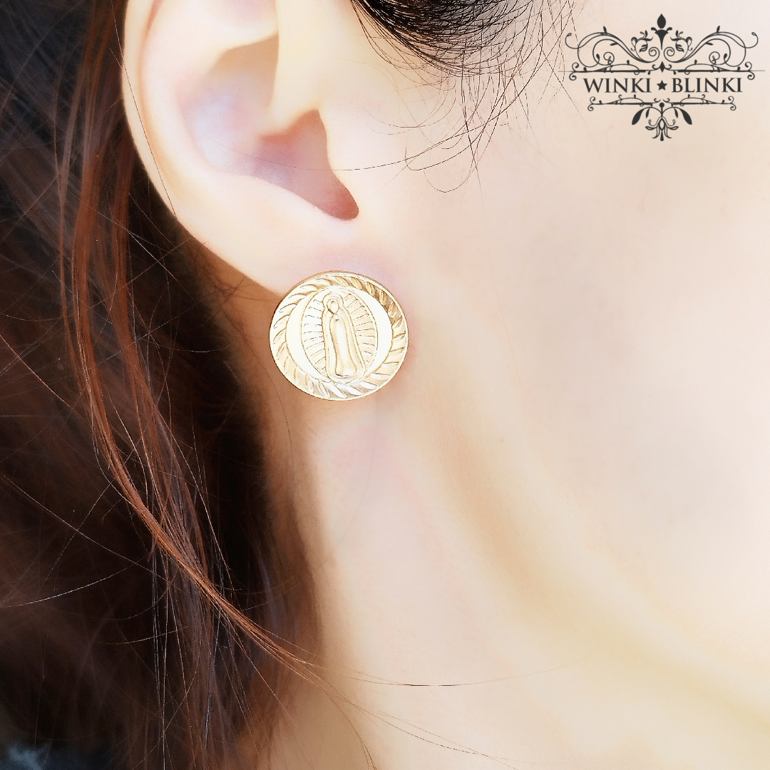 Stylish Golden Coin Stud Earrings * Silver 925 stud * Stylish earrings * Gift for her